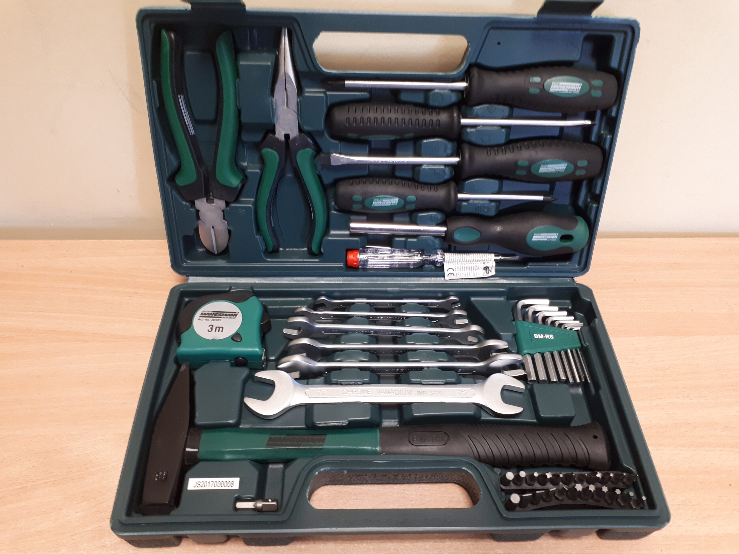 Tools24 - tööriistakomplekt M29032-2