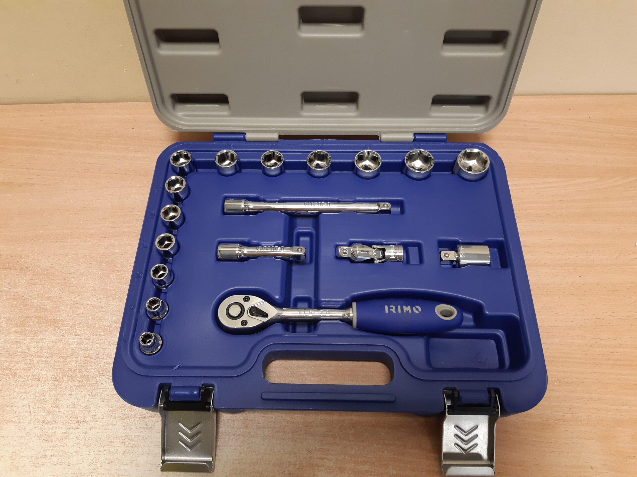 Tools24 - padrunvõtmete tööriistakomplekt IRIMO 119-18-4-1