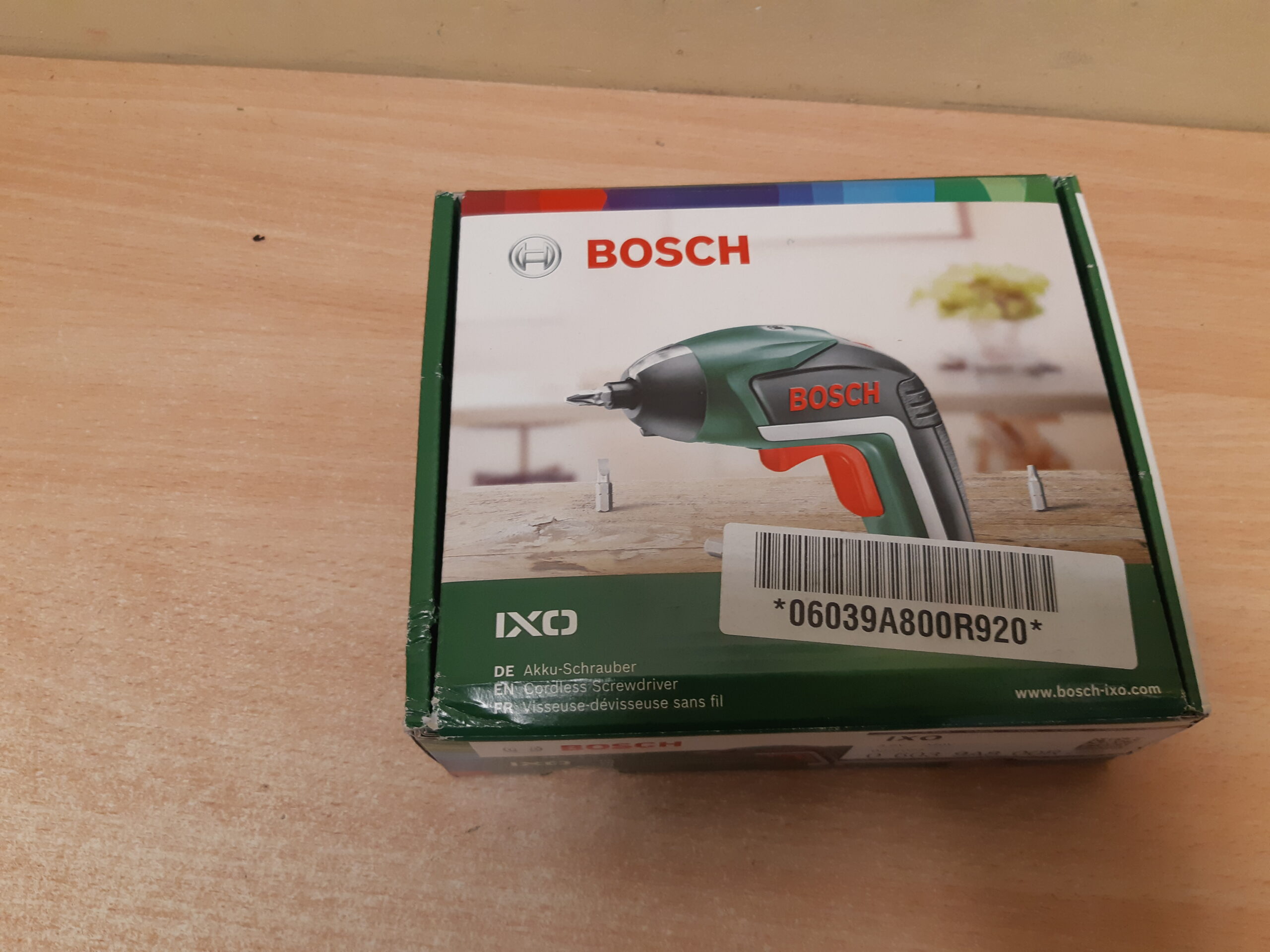 Tools24 -Akukruvikeeraja Bosch IXO5-2