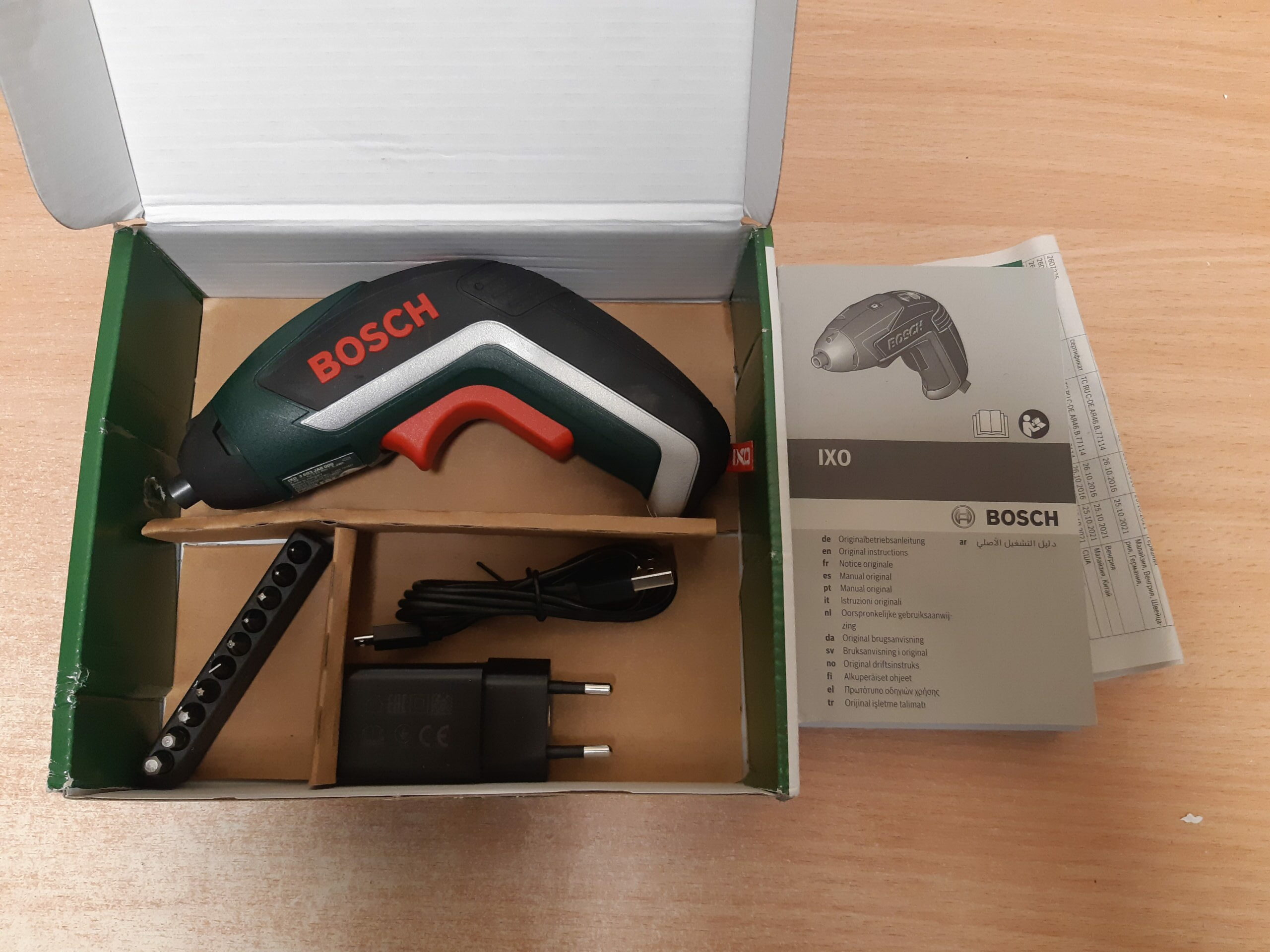 Tools24 -Akukruvikeeraja Bosch IXO5-3