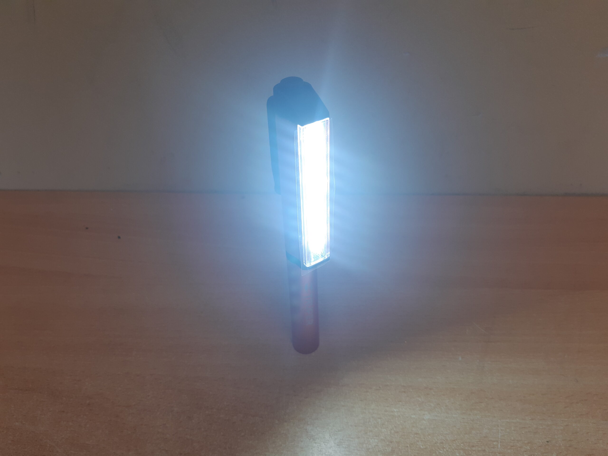 Tools24 - LED lamp LINAP-3AAA-3