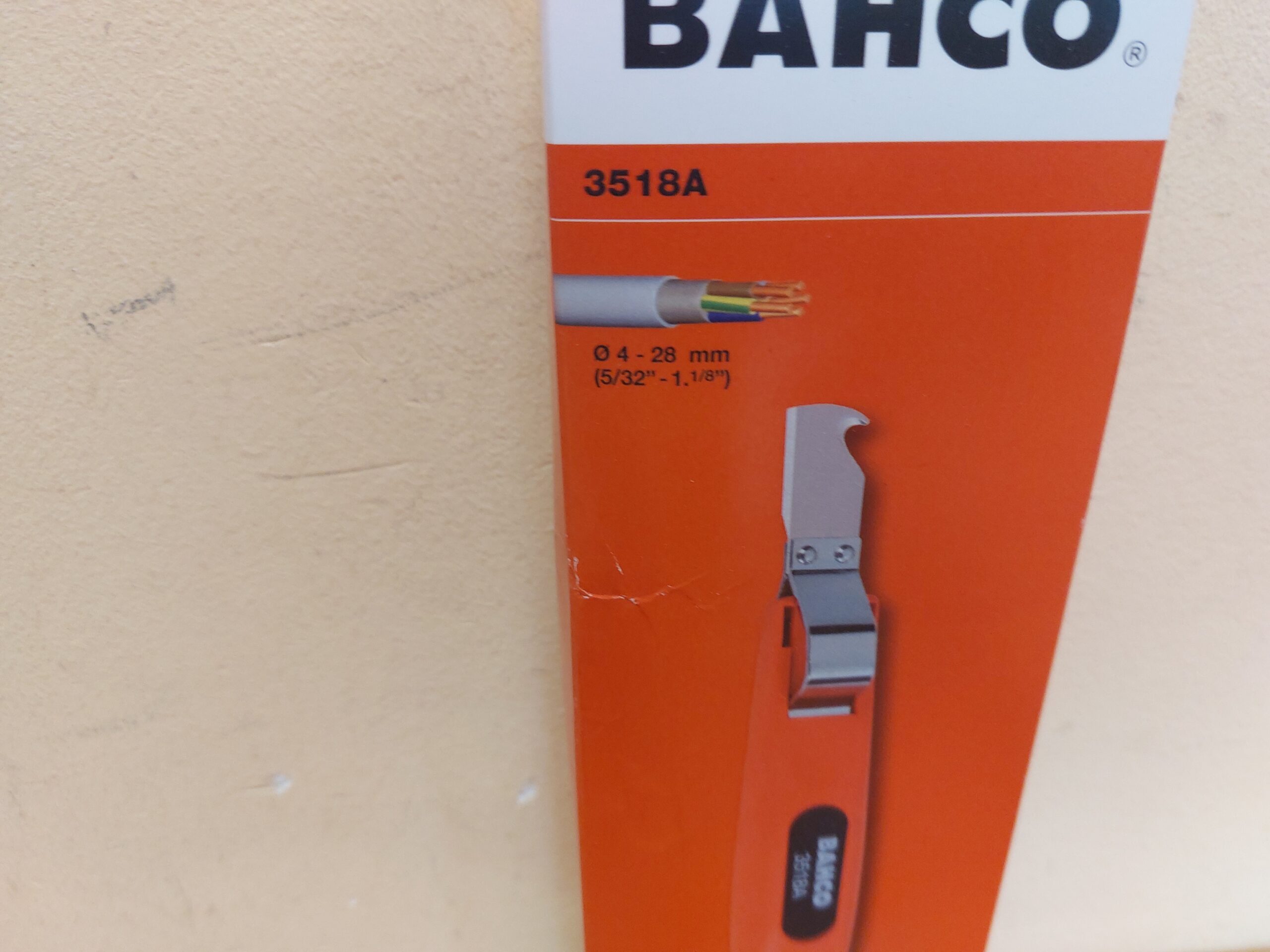 Tools24.ee- kaablikoorimise nuga Bahco 3518_A-1