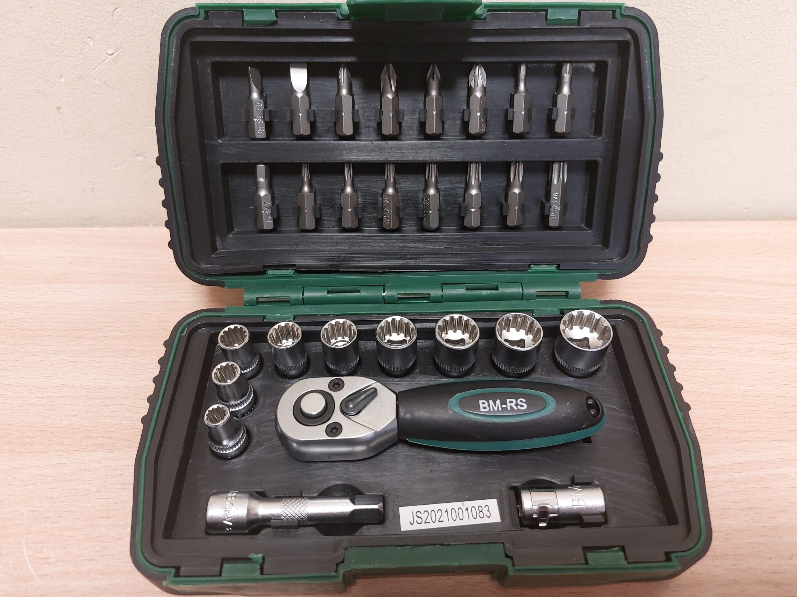 Tools24.ee - padrunvõtmete komplekt multi-lock M29185-4